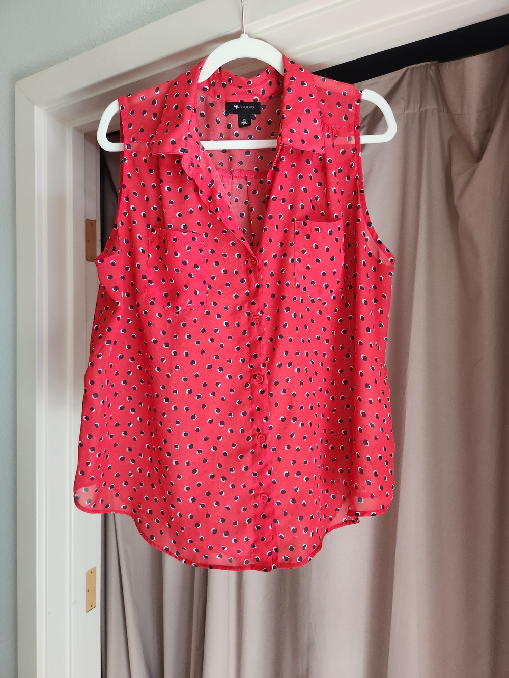 AB Studio Coral Red Sleeveless Button-Front Printed Sheer Tank